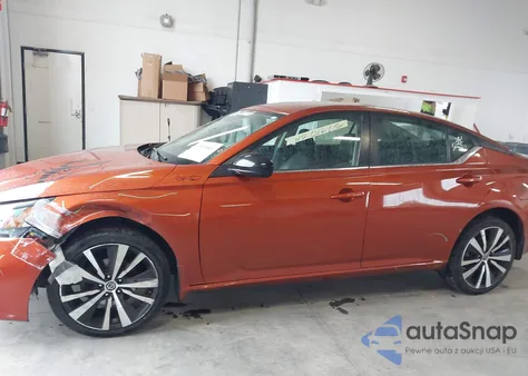 2022 Nissan Altima Sr Intelligent Awd из США, поврежденный, VIN 1N4BL4CWXNN347908